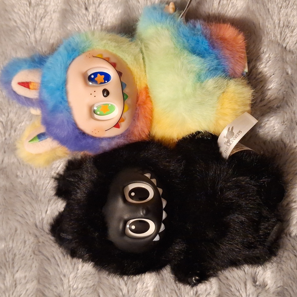 Colorful and Black Plush Monster Toy Set BNIB UNOPENED BAGS RARE LAFUFU+LABUBU